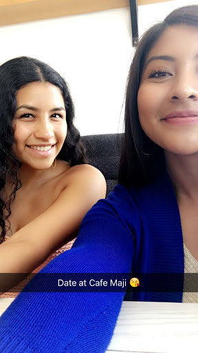 Elizabeth Ayala Photo 5