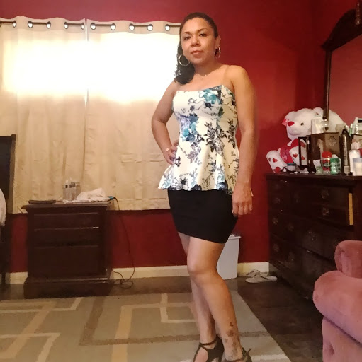 Miriam Rojas Photo 17