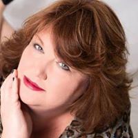 Christine Mccombs Photo 9