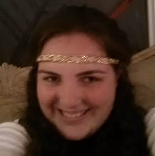 Danielle Robb Photo 35