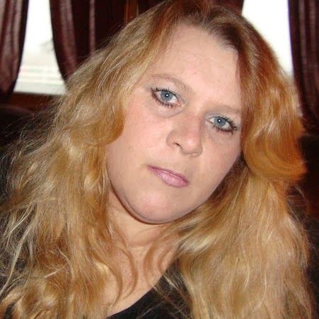 Debbie Harrell Photo 35