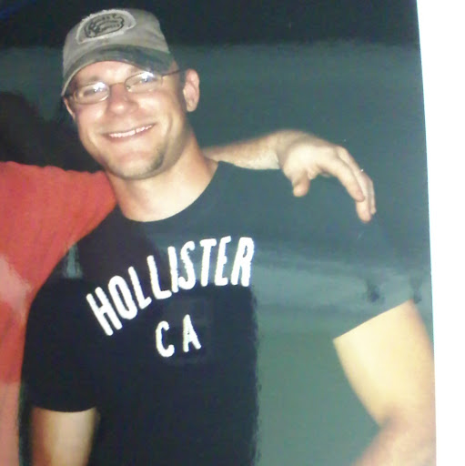 Travis Howard Photo 15