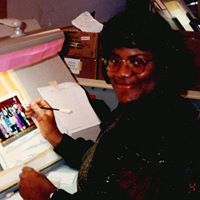 Sandra Evans Photo 15
