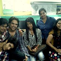 Stacey Fernandes Photo 8