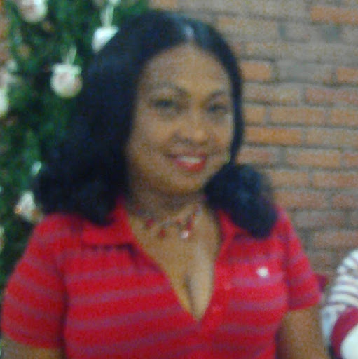 Eneida Santos Photo 27