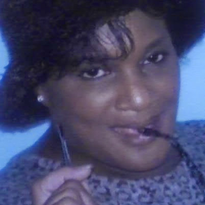Carla Powell Photo 29