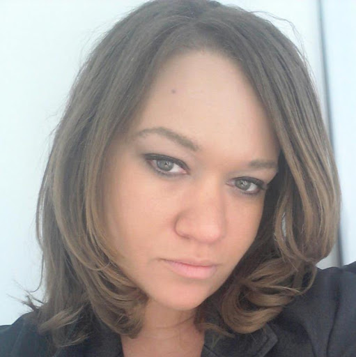 Shana Ellison Photo 20