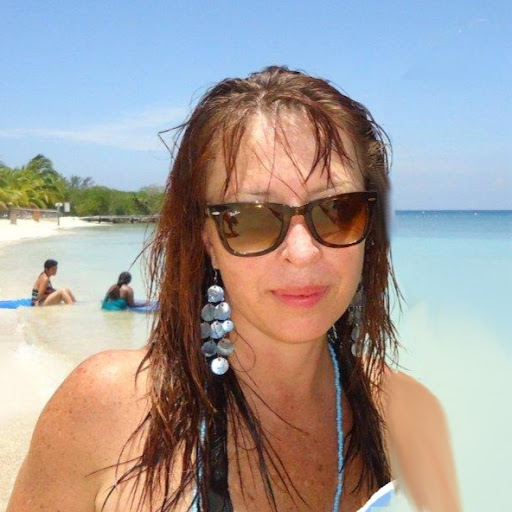 Tamara Gavin Photo 6