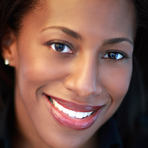Sharahn Thomas Photo 2
