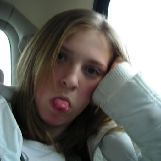 Sara Kingsley Photo 16