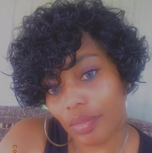 Michelle Mitchell Photo 37