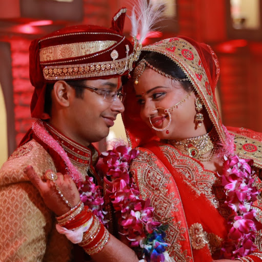 Deepa Gupta Photo 5