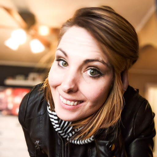 Cassandra Anderson Photo 33