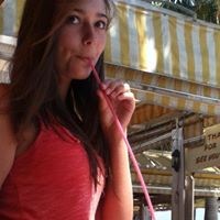 Emily Newby Photo 18