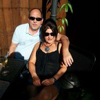 Jeffrey Strong Photo 38