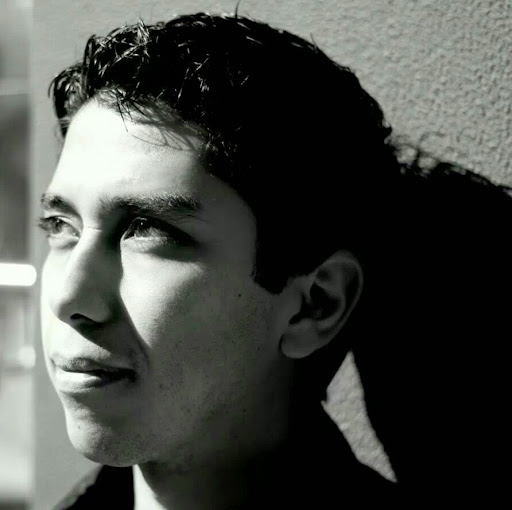 Saul Ruiz Photo 33