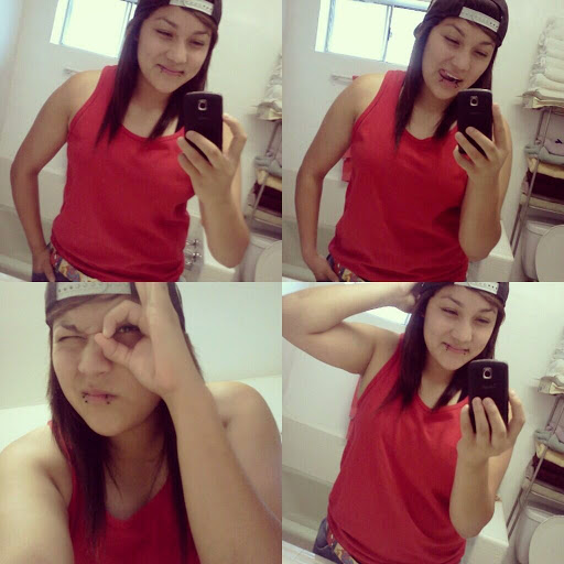 Jessica Montes Photo 33