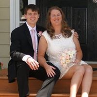 Angela Tomlin Photo 8