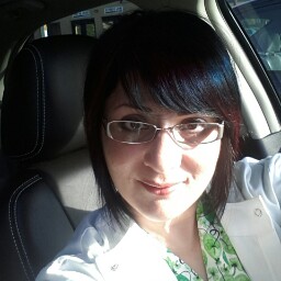 Mirna Escobar Photo 7