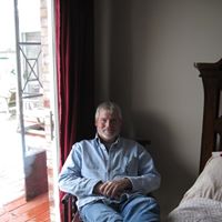 Chester Brown Photo 39
