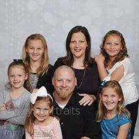 Kimberly Pike Photo 4