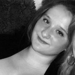 Catherine Ross Photo 16