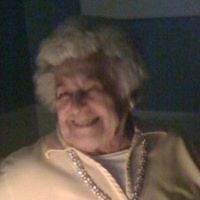 Evelyn Frederick Photo 31
