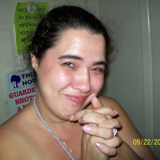 Lynn York Photo 12