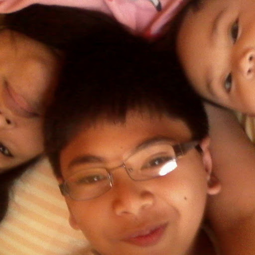Ruth Velasco Photo 9