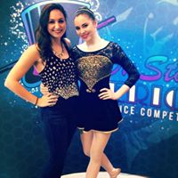 Michele Torres Photo 39