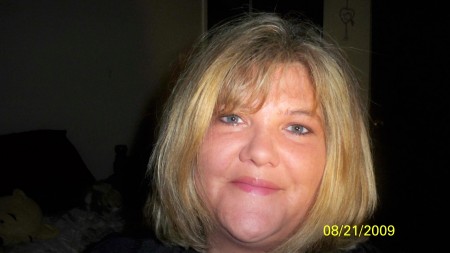 Holly Roberson Photo 11