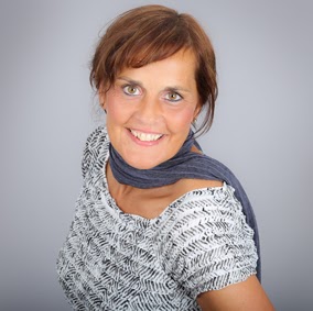 Martha Arnold Photo 32