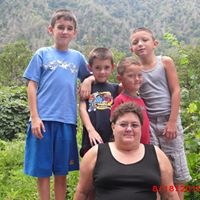 Anna Maddox Photo 4