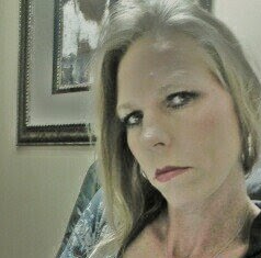 Angela Hartman Photo 4