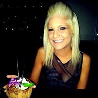 Danielle Hunt Photo 41