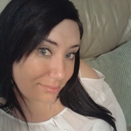 Alisia Robinson Photo 12