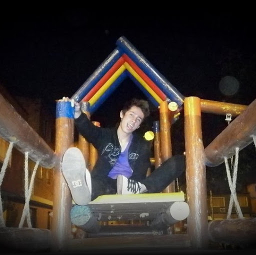 Cristian Pineda Photo 12