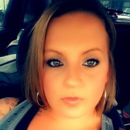 Ashley Skinner Photo 20