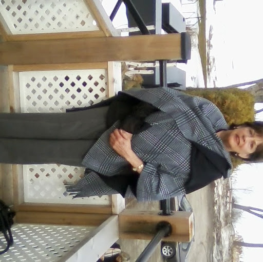 Carole Stevenson Photo 25