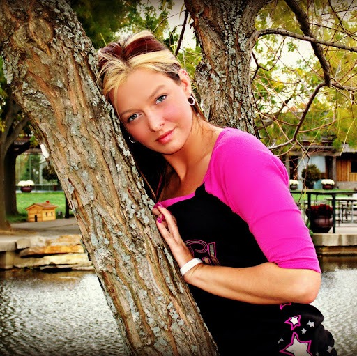 Brandy Howard Photo 34