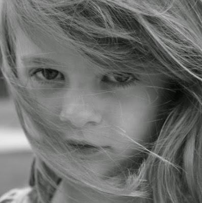 Shannon Jones Photo 17