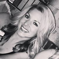 Kelly Sorensen Photo 10