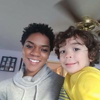 Nicole Scott Photo 17
