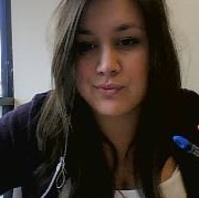 Amanda Sandoval Photo 30
