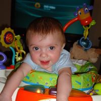 Riley Robbins Photo 5