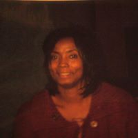 Rochelle Thompson Photo 27