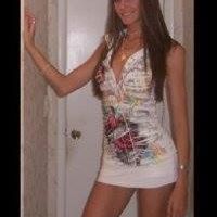 Hallie Sims Photo 5