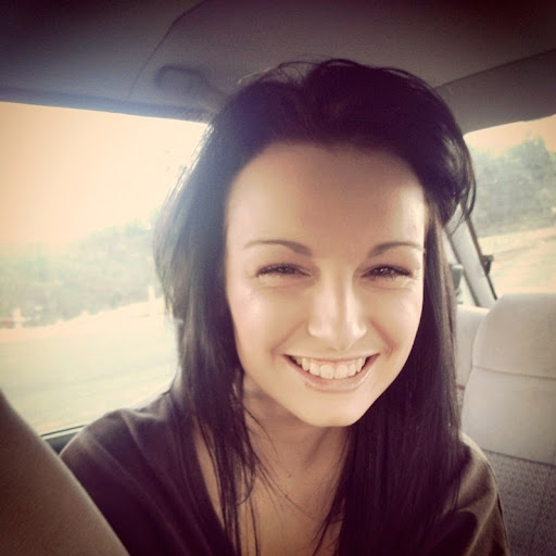 Emma Guthrie Photo 10