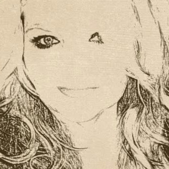April Evans Photo 9