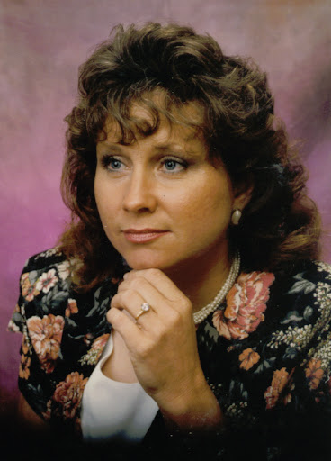 Debbie Maynor Photo 9